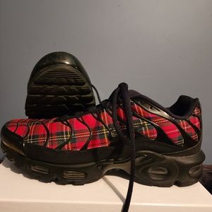 Women's Nike Air Max Plus Titan Plaid 9.5